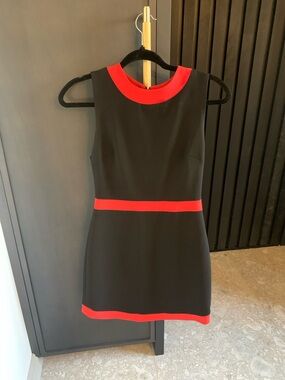 Alice + Olivia black and red dress